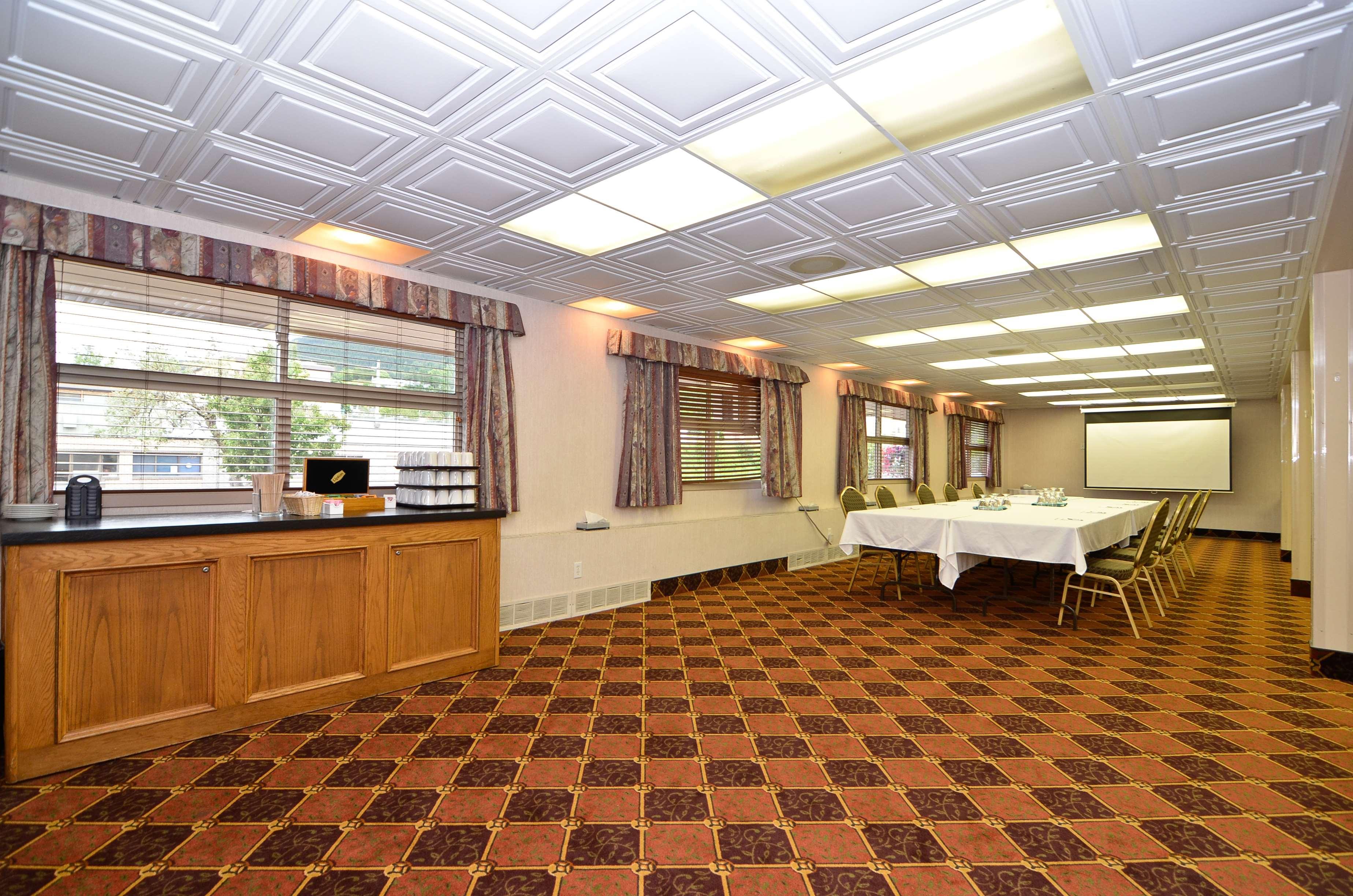 Best Western Terrace Inn Exterior photo